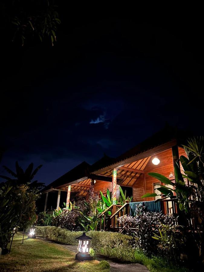 Lembongan Seaview Hotel Nusa Lembongan  Ngoại thất bức ảnh